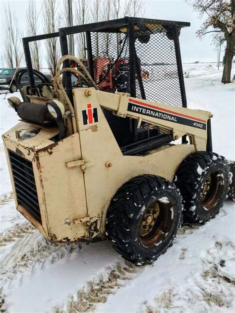 international harvester skid steer